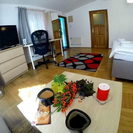 Red Sails Apartment *